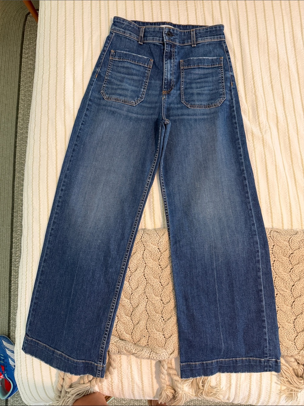 Classic Wide-Leg Women's Blue Jeans